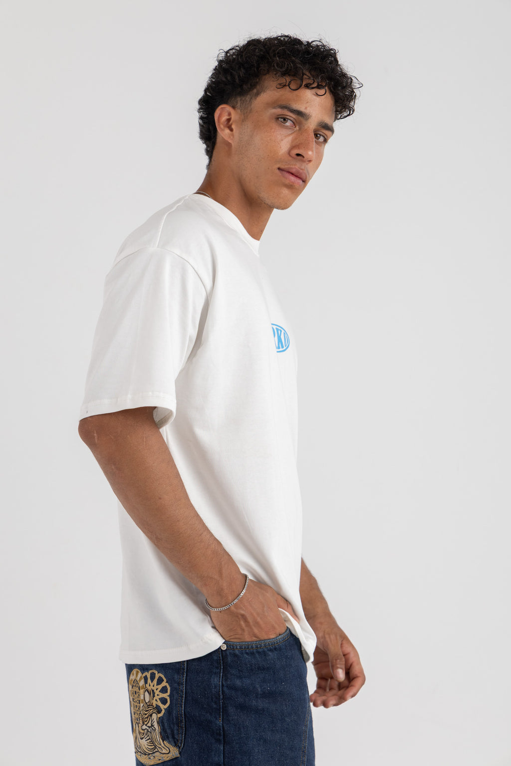 V Code White