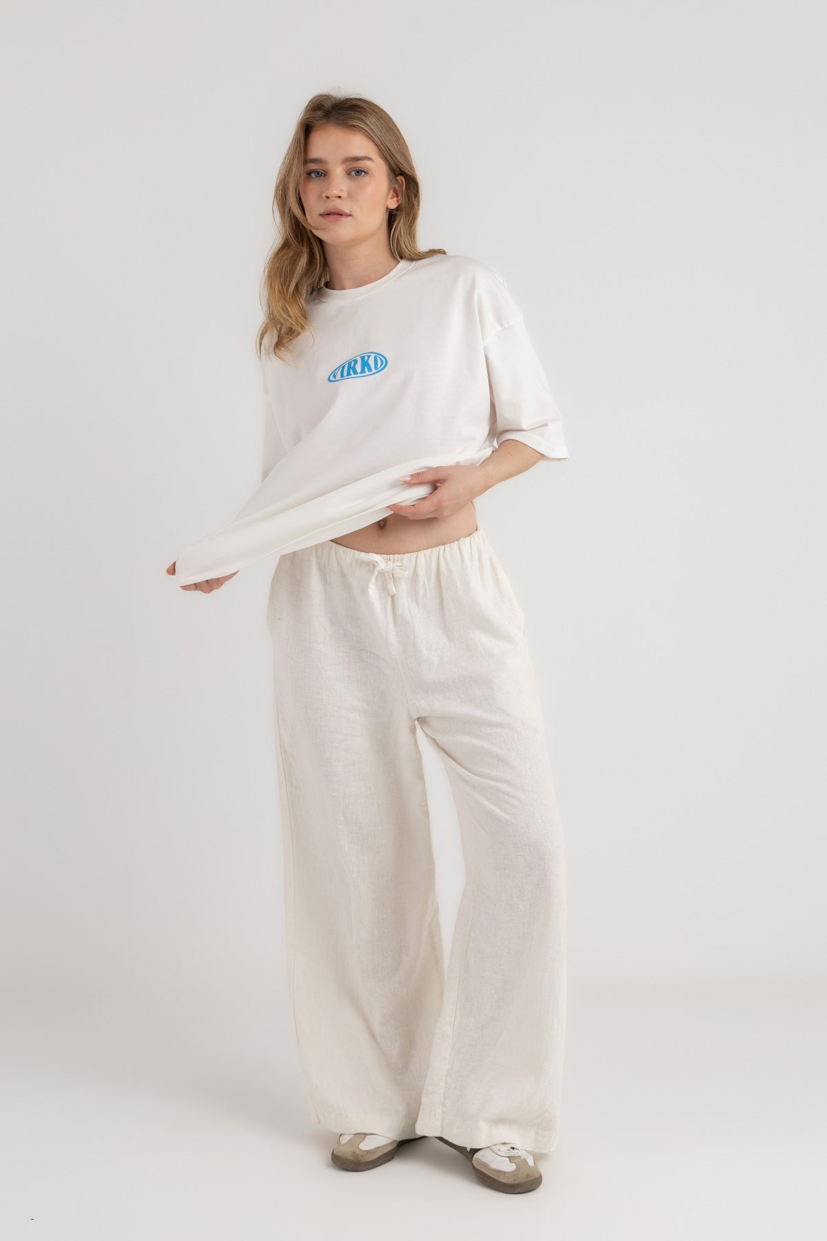 V Code White