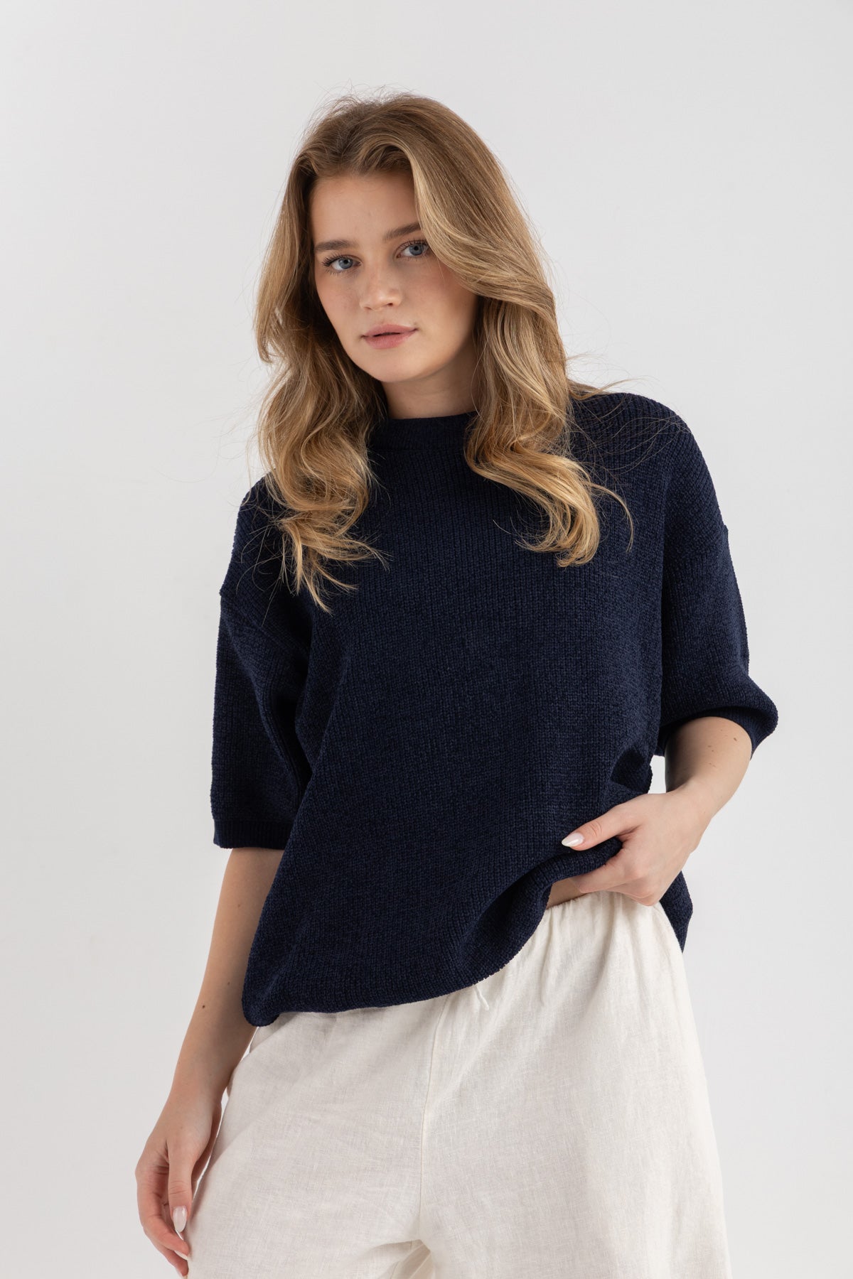 Round Knitted Tee Navy Blue