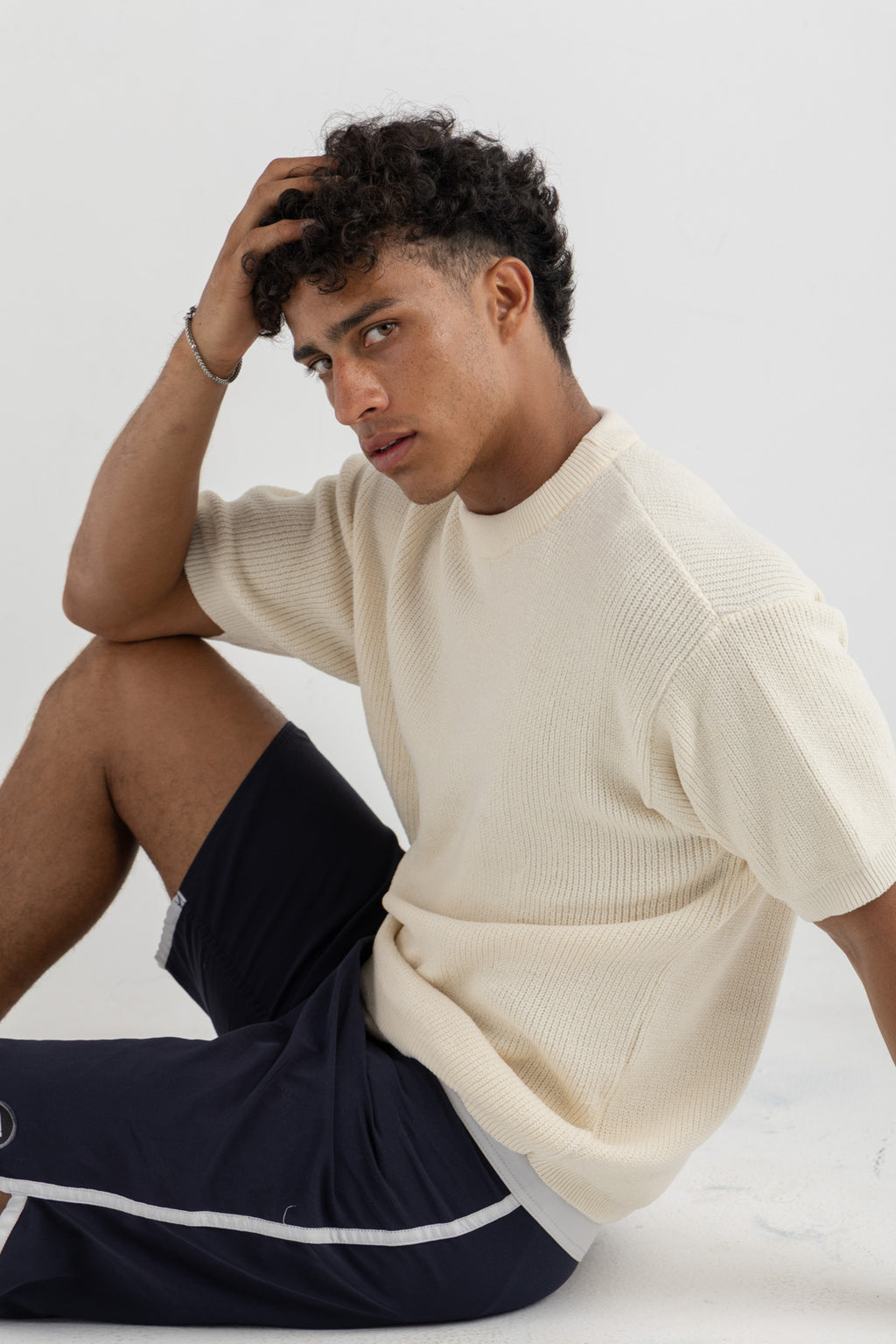 Round Knitted Tee Off White