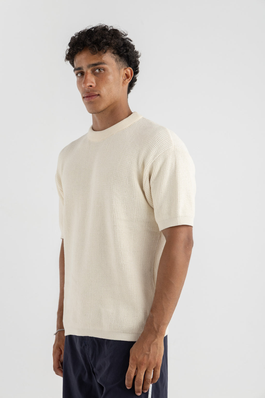 Round Knitted Tee Off White